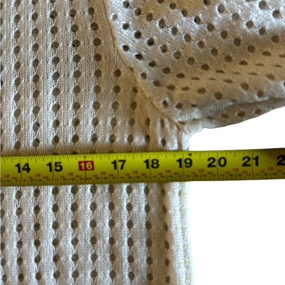 NWT Cream Crochet Knit Mesh Button-Up Short Sleeve Sweater Cardigan Size L - Picture 9 of 9